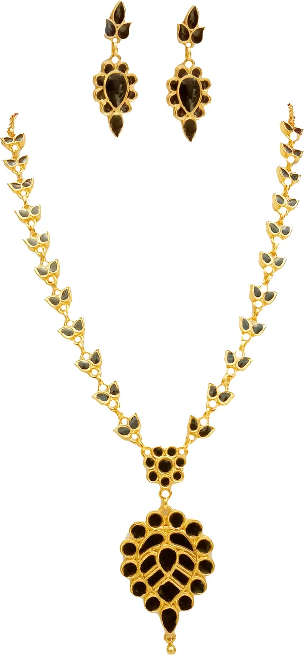 Copper_Based_Assamese_Traditional_Black_Colour_Dugdugi-Patti_Jewellery_Set_For_Women